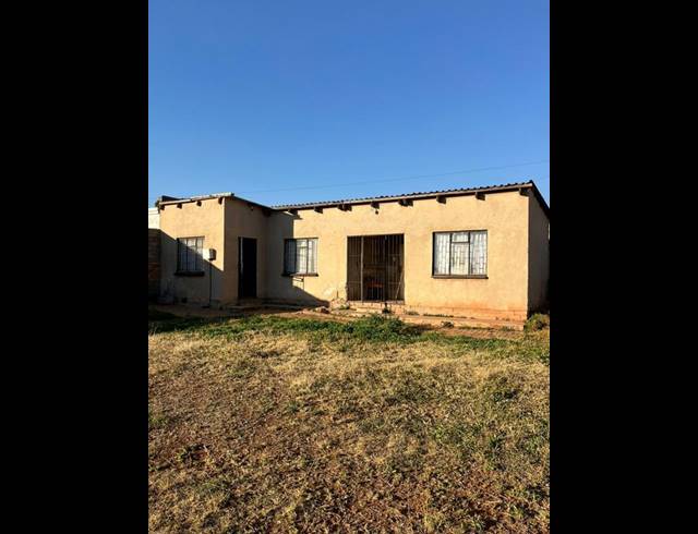 2 BEDROOM HOUSE FOR SALE IN LAWLEY